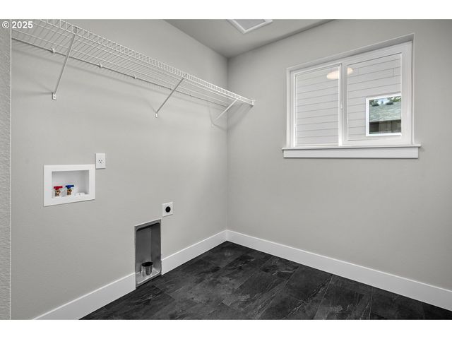 17052 Sw KALAPUYA Ln, Sherwood, OR 97140