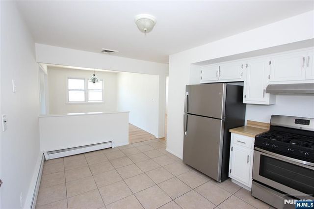 365 54th Street 2, Elmwood Park, NJ 07407