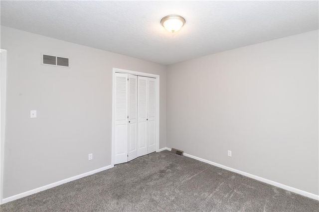 9857 N Cherry Street, Kansas City, MO 64155