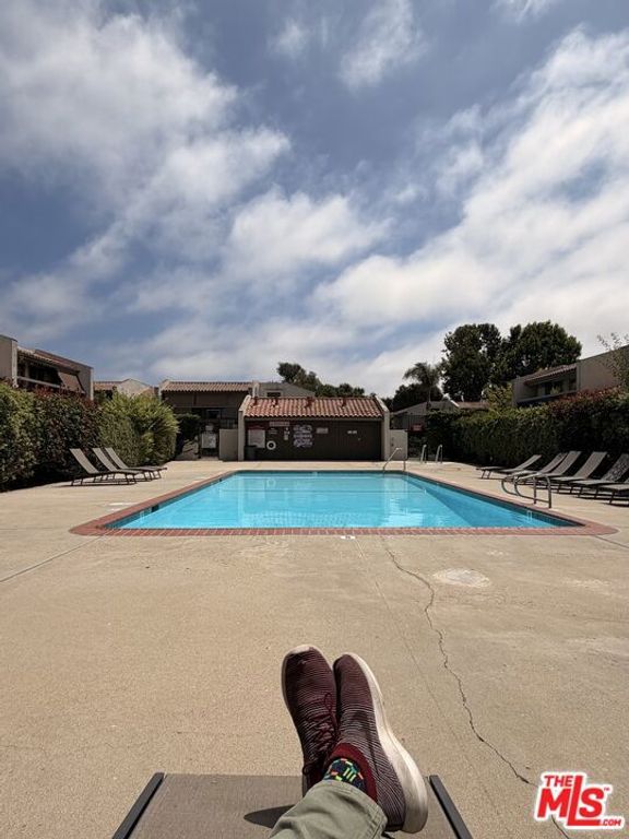 Image 1 of property listing at 41 Dearborn Place 67, Goleta, CA 93117