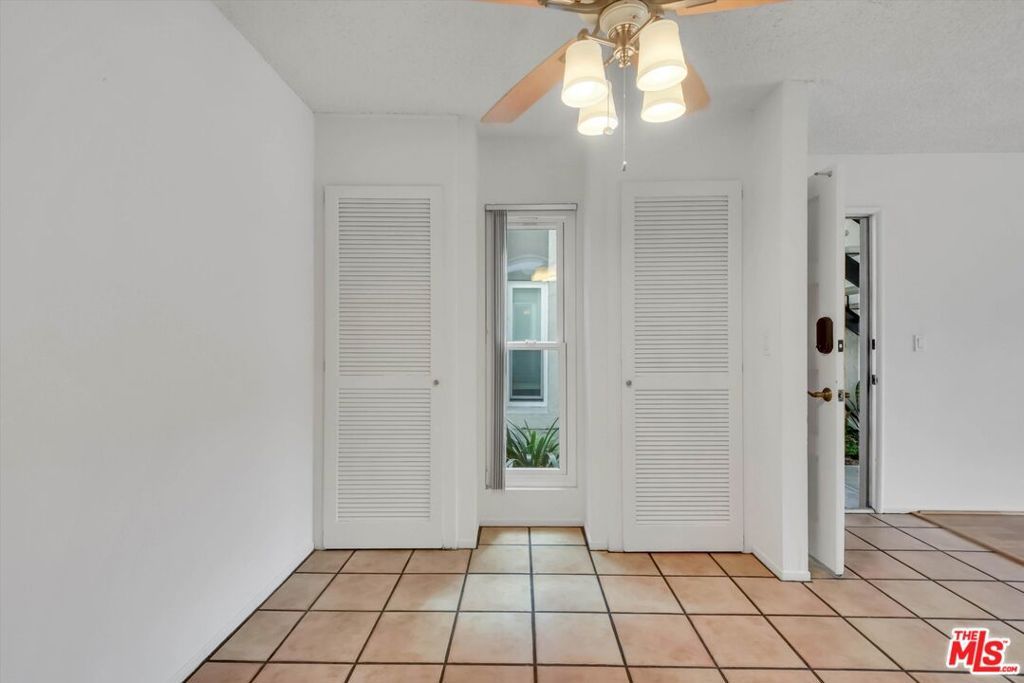 Image 10 of property listing at 41 Dearborn Place 67, Goleta, CA 93117
