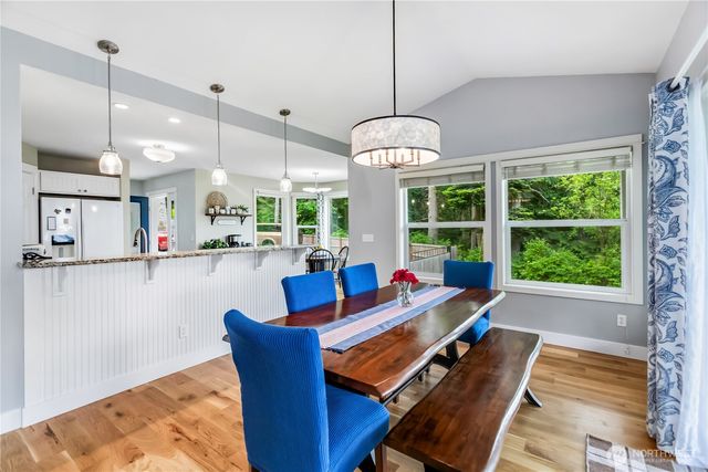 29955 Scenic Drive NE, Poulsbo, WA 98370