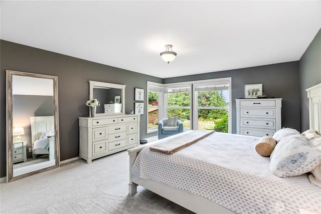 29955 Scenic Drive NE, Poulsbo, WA 98370