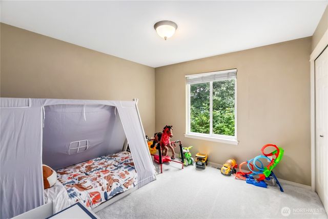 29955 Scenic Drive NE, Poulsbo, WA 98370