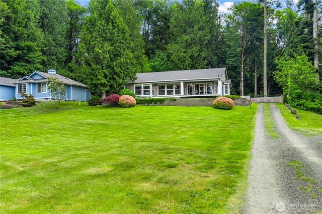 29955 Scenic Drive NE, Poulsbo, WA 98370