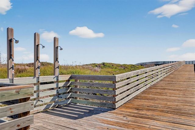 113 Frontside Dr, Corpus Christi, TX 78418