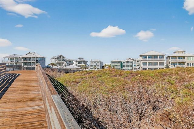 113 Frontside Dr, Corpus Christi, TX 78418