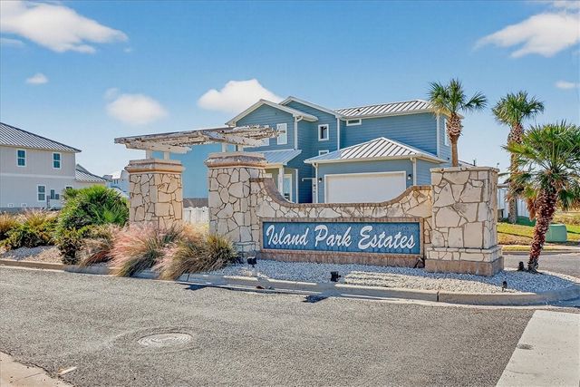 113 Frontside Dr, Corpus Christi, TX 78418