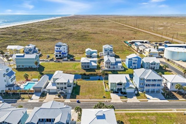 113 Frontside Dr, Corpus Christi, TX 78418