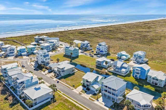 113 Frontside Dr, Corpus Christi, TX 78418