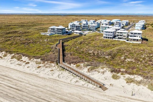 113 Frontside Dr, Corpus Christi, TX 78418