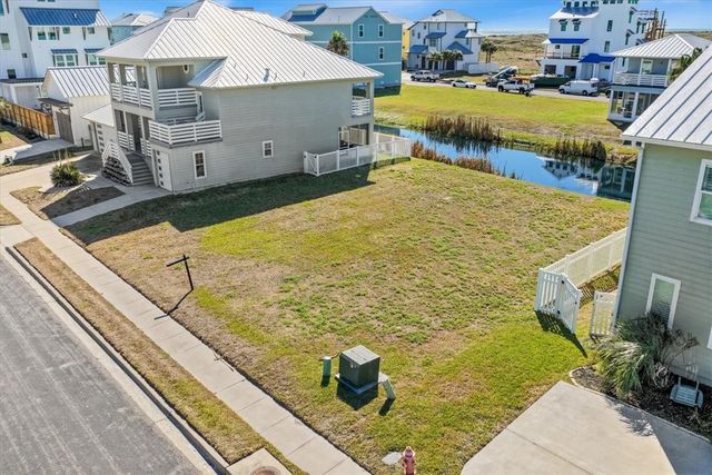 113 Frontside Dr, Corpus Christi, TX 78418