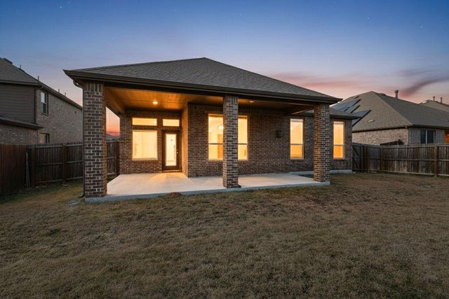 2824 Faro Road, Aubrey, TX 76227