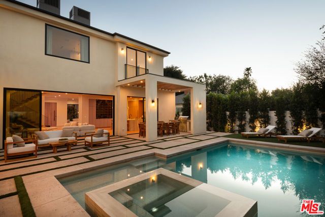 14813 Mccormick Street, Sherman Oaks, CA 91411