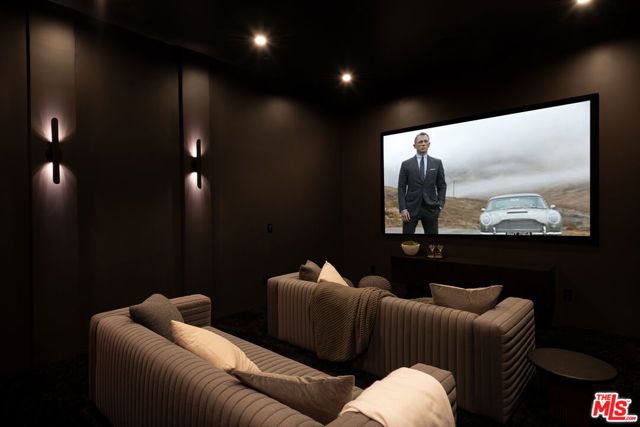 14813 Mccormick Street, Sherman Oaks, CA 91411