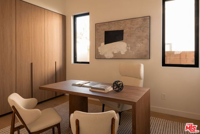 14813 Mccormick Street, Sherman Oaks, CA 91411