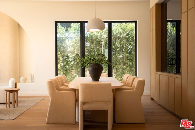 14813 Mccormick Street, Sherman Oaks, CA 91411