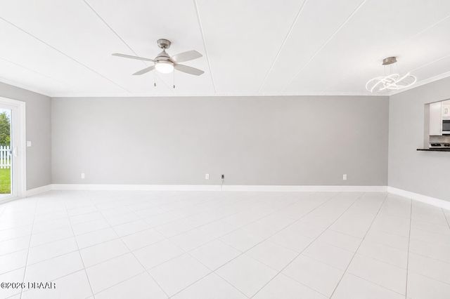 1926 Ocean Shore Blvd Apt 111, Ormond Beach, FL 32176