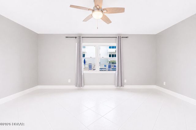 1926 Ocean Shore Blvd Apt 111, Ormond Beach, FL 32176