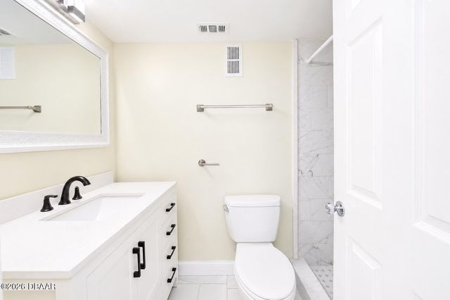 1926 Ocean Shore Blvd Apt 111, Ormond Beach, FL 32176