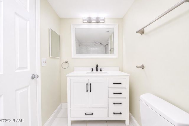 1926 Ocean Shore Blvd Apt 111, Ormond Beach, FL 32176