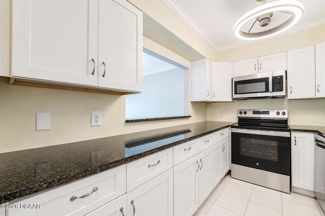 1926 Ocean Shore Blvd Apt 111, Ormond Beach, FL 32176