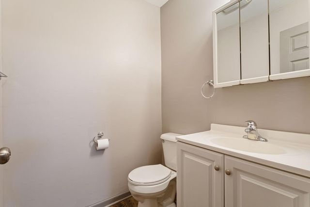 792 Duluth Street, Saint Paul, MN 55106