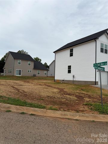 1161 Summerhill Street SW, Lenoir, NC 28645