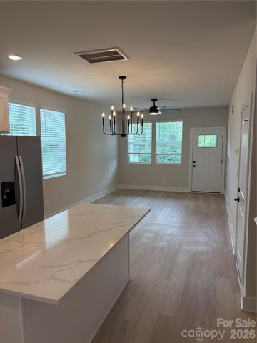 1161 Summerhill Street SW, Lenoir, NC 28645