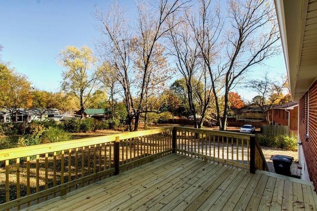 630 Elaine Dr, Nashville, TN 37211
