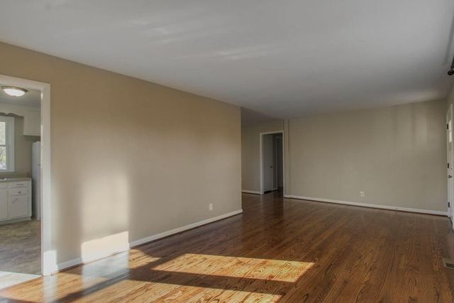 630 Elaine Dr, Nashville, TN 37211