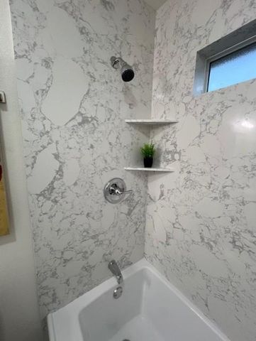 3601 Iowa Ave, Riverbank, CA 95367