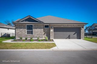 130 Spangle WAY, Kyle, TX 78640