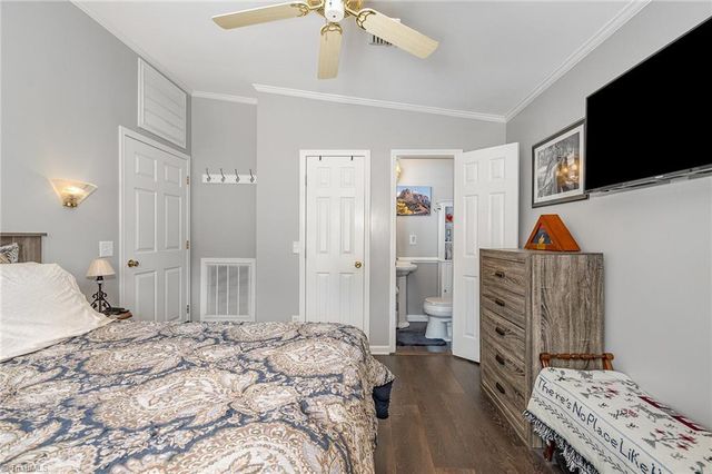 141 Badin Lake Circle, New London, NC 28127