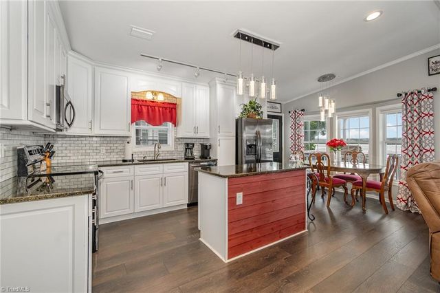 141 Badin Lake Circle, New London, NC 28127