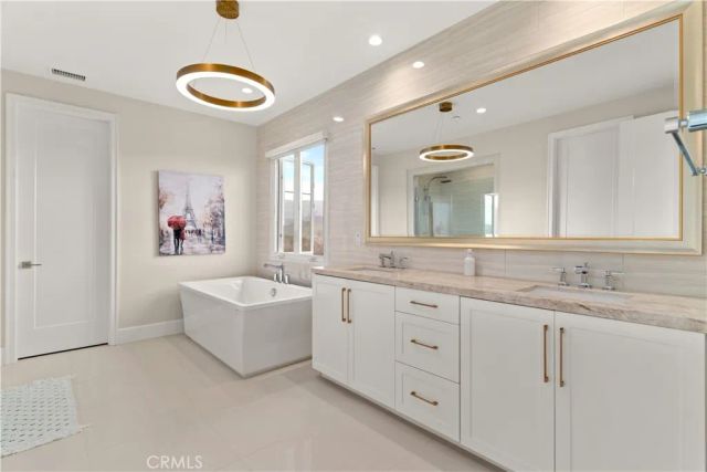 115 Sky Hts, Irvine, CA 92602