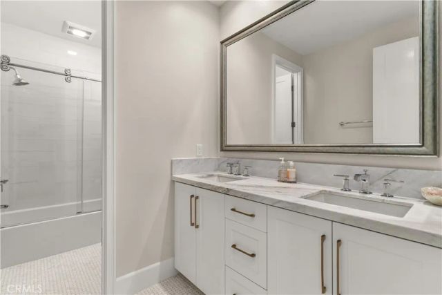 115 Sky Hts, Irvine, CA 92602