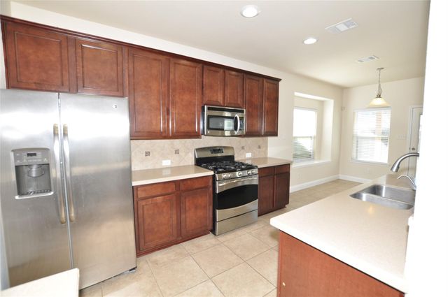 21502 Duke Alexander Drive, Kingwood, TX 77339