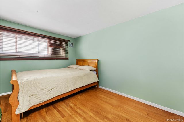 64 Wright Avenue, Deer Park, NY 11729