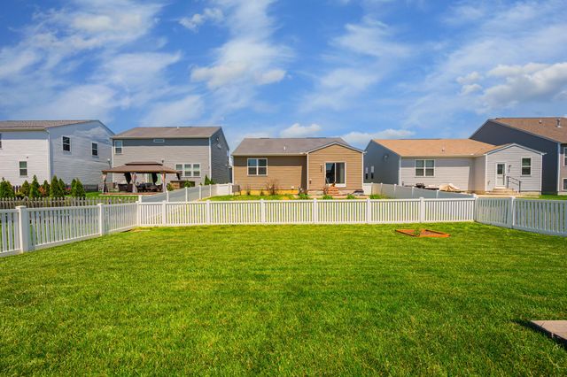 5922 Ballydugan Drive, Galloway, OH 43119