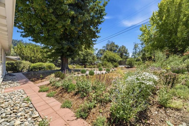260 El Solyo Heights Drive, Felton, CA 95018