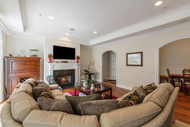 600 S Orange Grove Boulevard 5, Pasadena, CA 91105