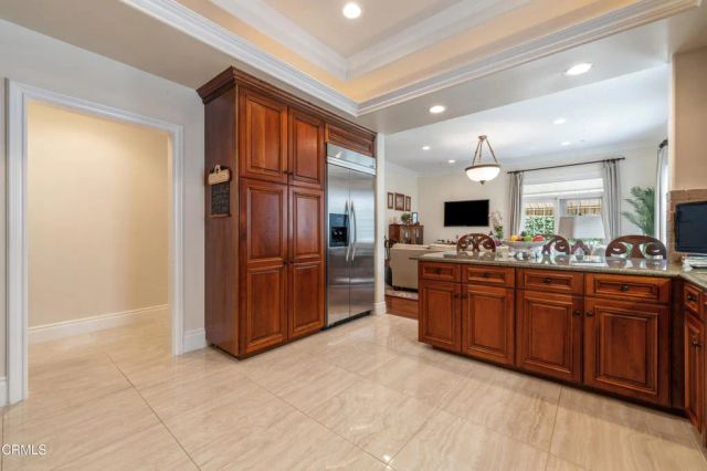 600 S Orange Grove Boulevard 5, Pasadena, CA 91105