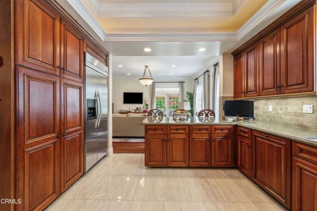 600 S Orange Grove Boulevard 5, Pasadena, CA 91105