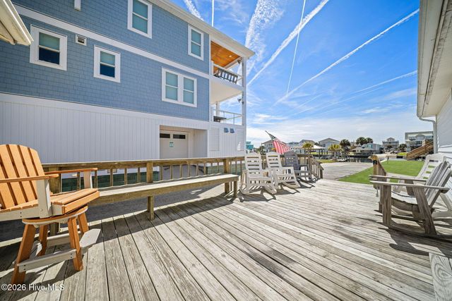 9105 W 9th Street, Holly Ridge, NC 28445