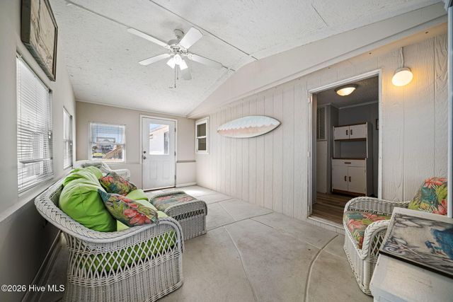 9105 W 9th Street, Holly Ridge, NC 28445