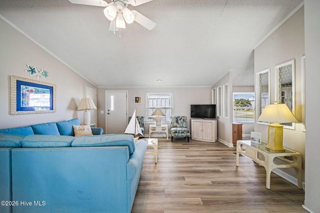 9105 W 9th Street, Holly Ridge, NC 28445