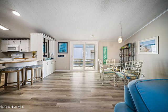 9105 W 9th Street, Holly Ridge, NC 28445