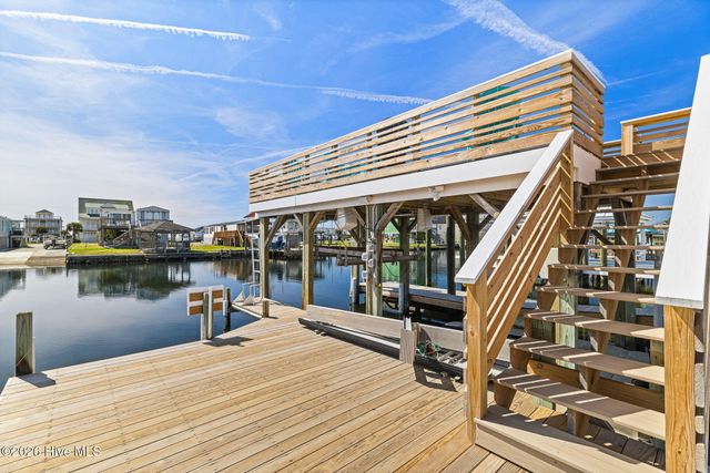 9105 W 9th Street, Holly Ridge, NC 28445