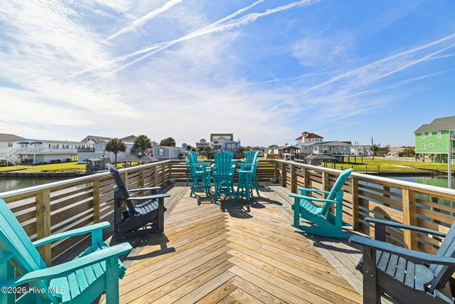 9105 W 9th Street, Holly Ridge, NC 28445